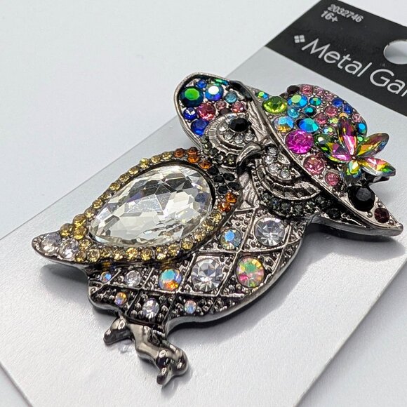 Metal Gallery Owl Multi-colored Rhinestone Brooch - NWT - Picture 8 of 8